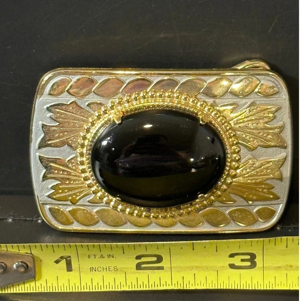 Vintage‎ Western Belt Buckle Gold Silver Tone Black Onyx Cabochon Mixed Metal